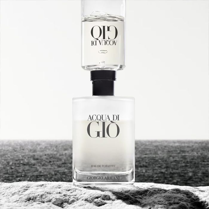 Acqua Di Gio by Giorgio Armani Eau de Toilette for Men – Bergamot Neroli Green Tangerine Jasmine Patchouli
