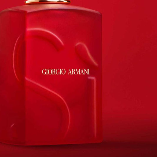 Sì Passione Red Bloom by Giorgio Armani Eau de Parfum for Women